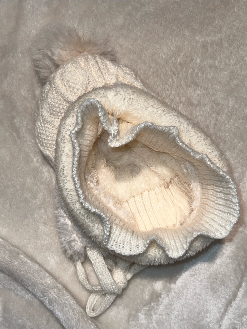 NWOT 🧣 VEGAN 3-in-1 CREAM BEIGE OFF-WHITE KNIT BEANIE/SCARF/FACE MASK COMBO HAT - Picture 8 of 13